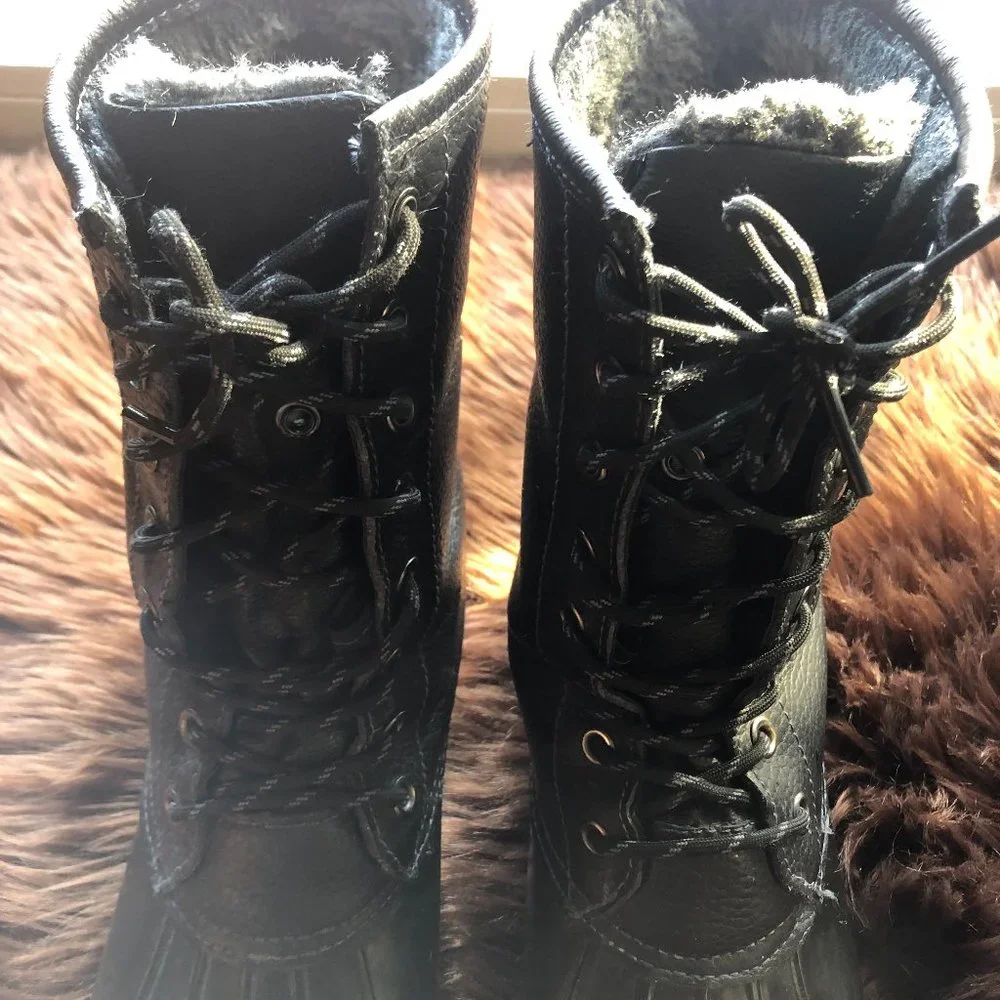 Eastland Duck Rain/Winter Boots - Picture 5 of 14